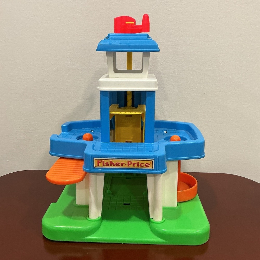 Vintage‎ Fisher Price Little People Airport Toy playset 1990